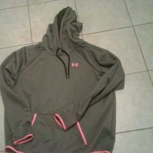 New Under Armour  XL cold gear hoodie